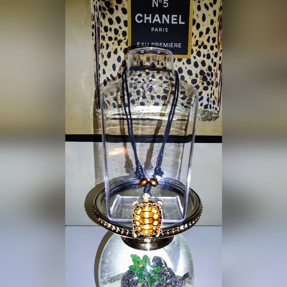 Retro Turtle Shape Pendant Necklaces For Men, Women Casual Accessories NWT